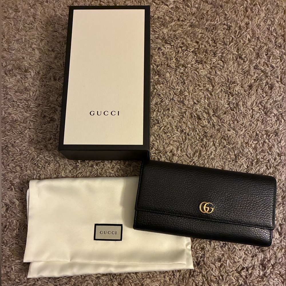 Gucci Calfskin GG Marmont Continental Wallet Black